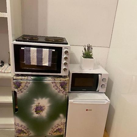 Self Check-In Studio With Wi-Fi And Parking Place Apartamento Zagreb Exterior foto